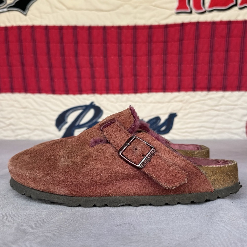 Size 38/W7 - Birkenstock Narrow Unisex Boston Red Shearling Leather Clogs